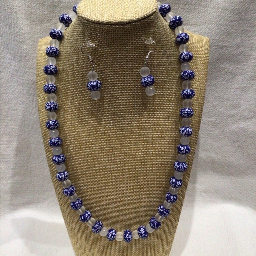 Asian inspired Chic Blue and White Beaded Necklace and Earring Set